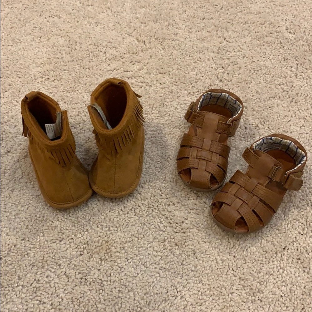 2 super cute pairs of baby shoes! Never walked in!
